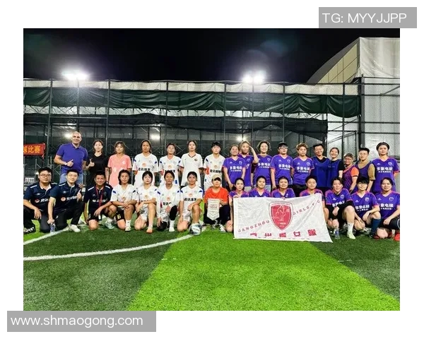 广州足球队配合排名创新高展现团队实力与战术水平提升