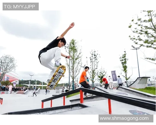 深圳滑板队与广州滑板队赛后复盘力量对决的精彩瞬间与战术分析