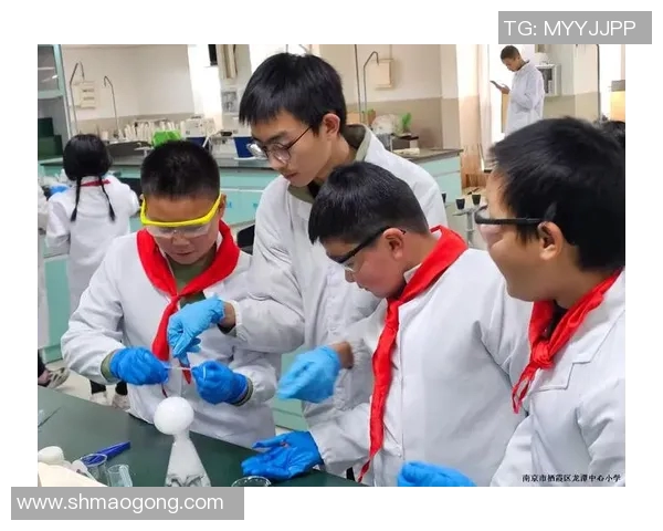 西安街舞团队默契配合的艺术探索与实践分享