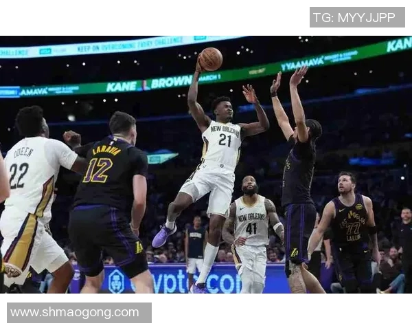 激战西部强队直播鹈鹕对决湖人精彩瞬间回顾与分析