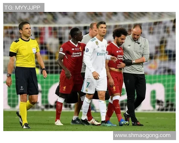 2018年利物浦与皇马巅峰对决精彩录像回顾与分析