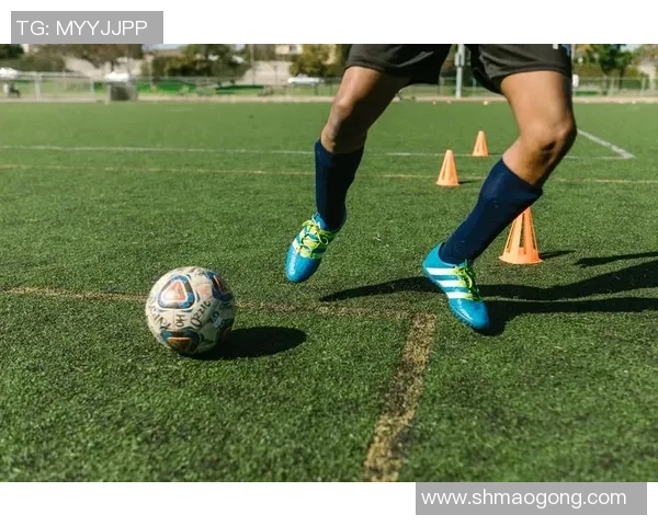 中南牙山与水原的激烈对决揭示了足球战术与团队合作的重要性