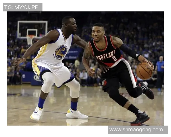 勇士与开拓者激战四月十九日NBA季后赛精彩回顾与分析