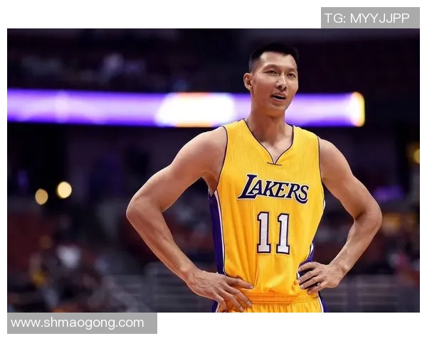易建联的篮球传奇之路：从少年梦想到国际赛场的辉煌成就与坚持不懈的奋斗精神